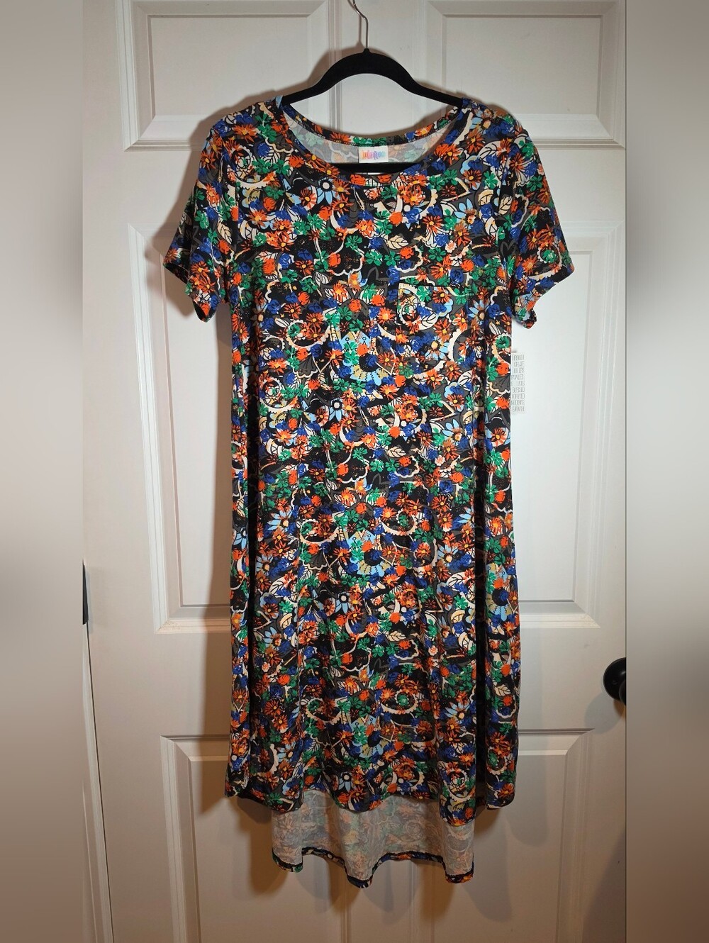 NWT Lularoe Carly Colorful Floral Short Sleeve High Low Midi Dress M
